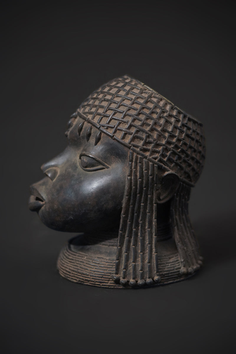 A male or female Benin Bronze head