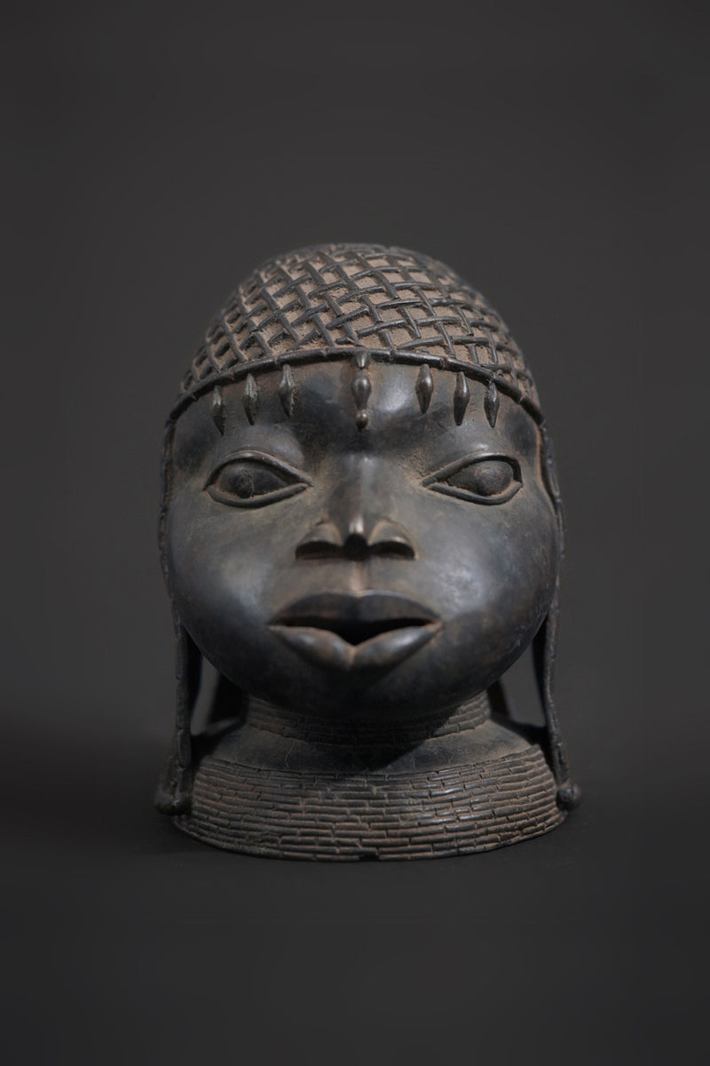 A male or female Benin Bronze head