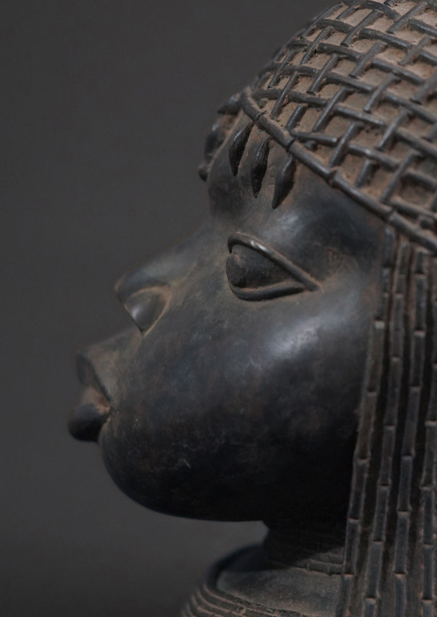 A male or female Benin Bronze head