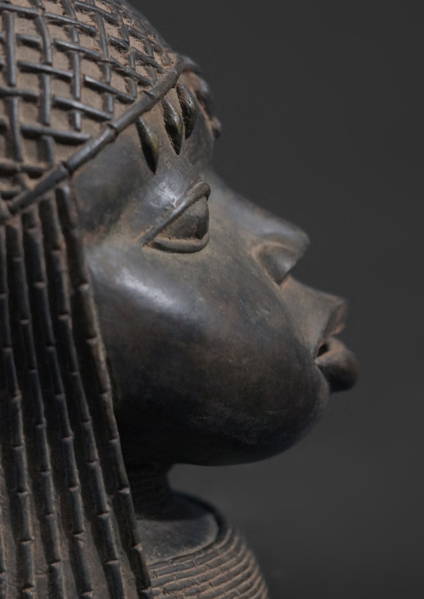 A male or female Benin Bronze head