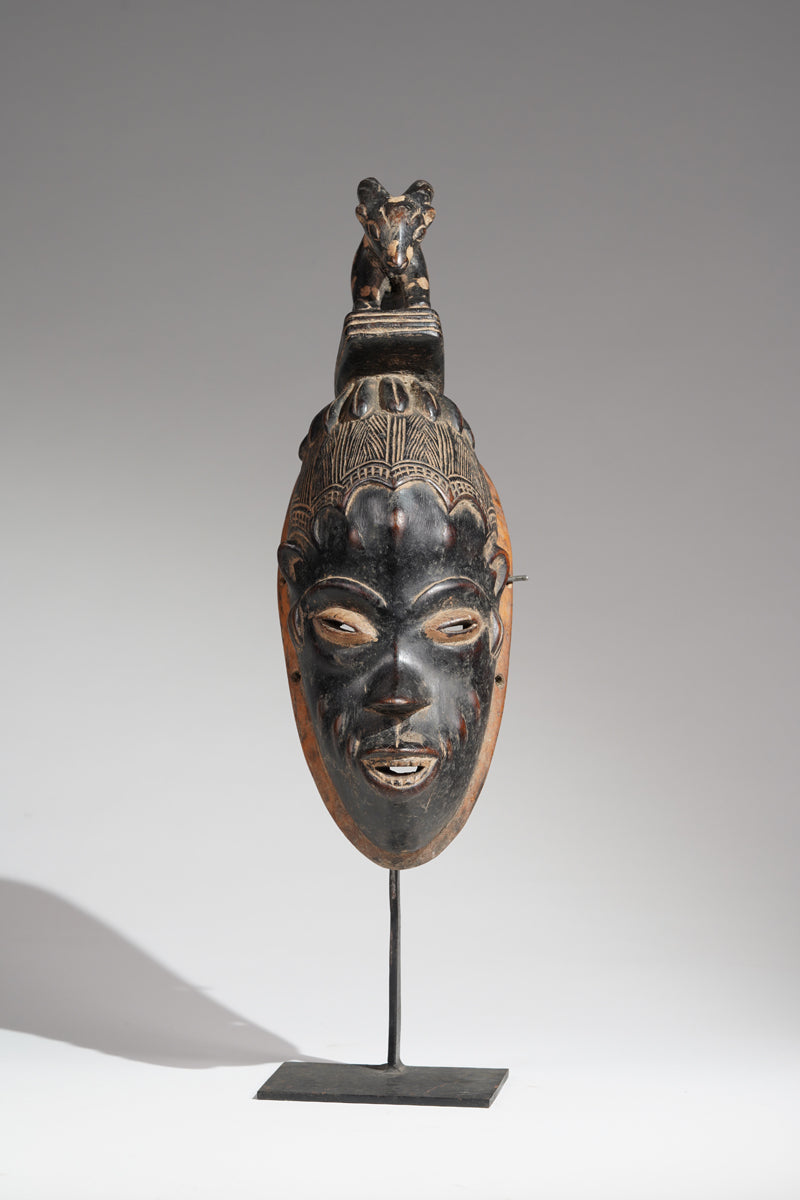 A Guro mask