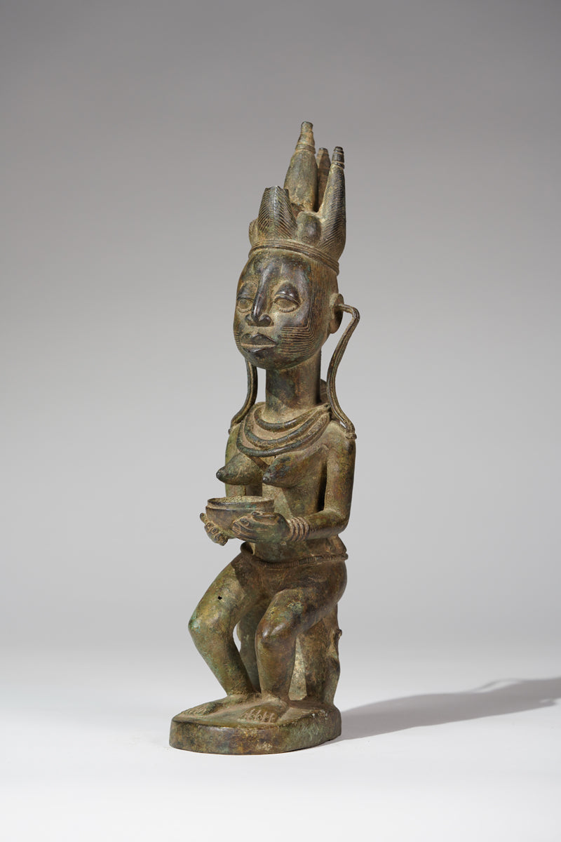 A fragmentary Afo bronze Maternity