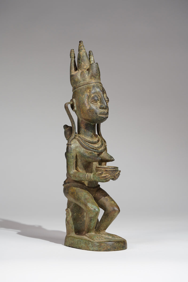 A fragmentary Afo bronze Maternity