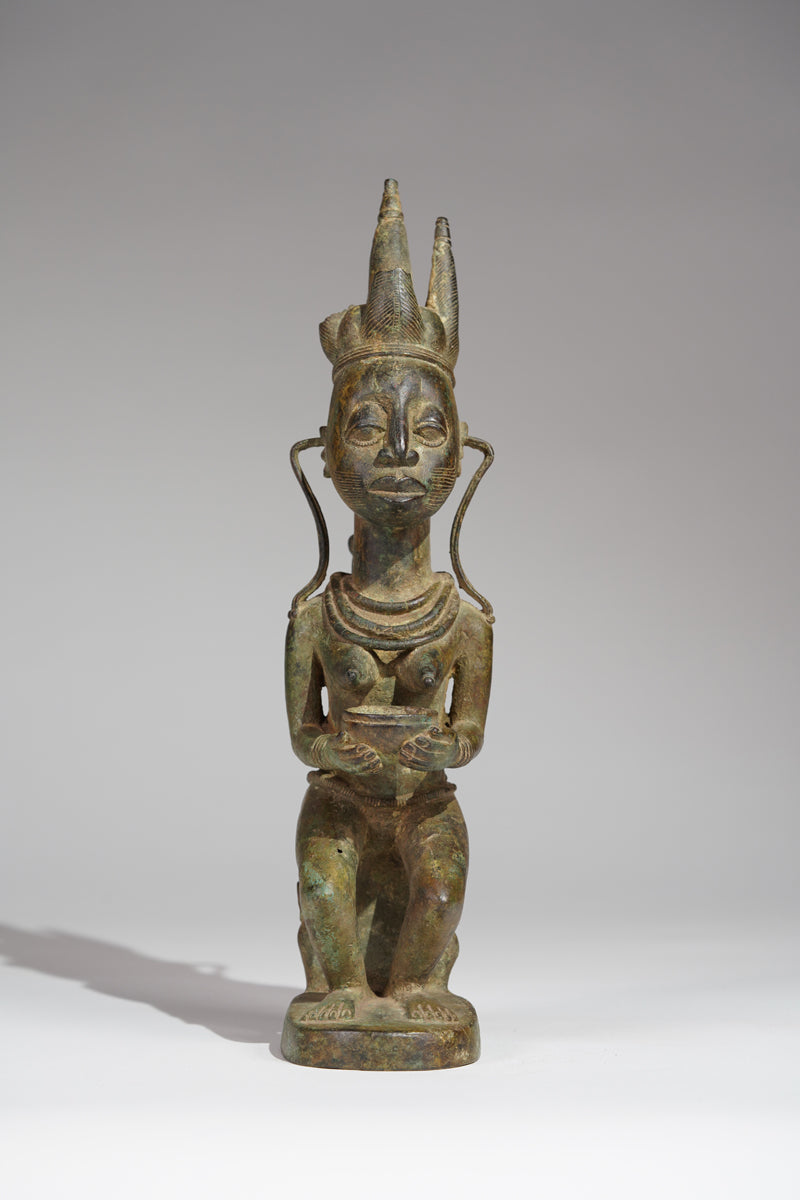 A fragmentary Afo bronze Maternity