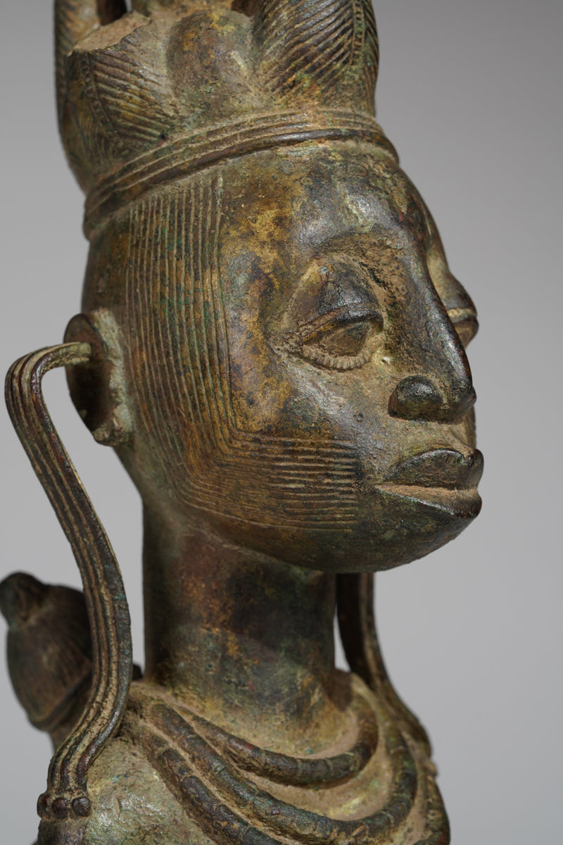 A fragmentary Afo bronze Maternity