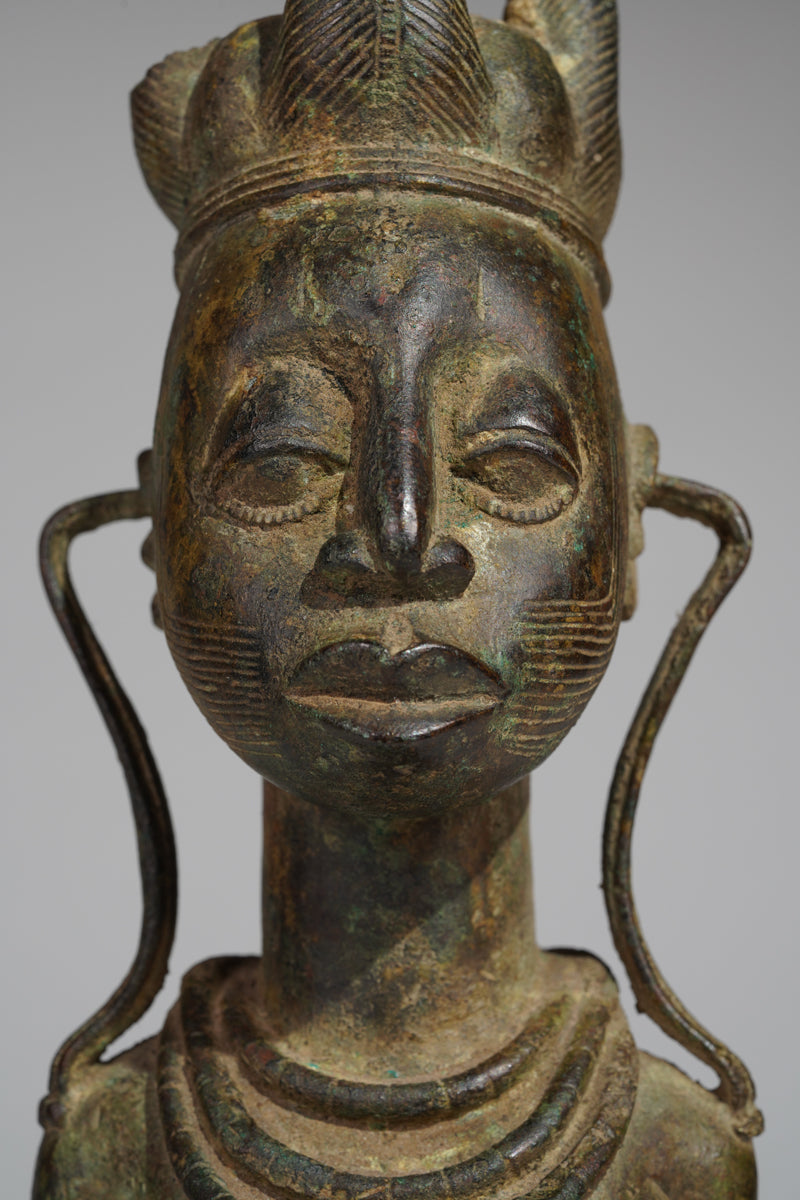A fragmentary Afo bronze Maternity
