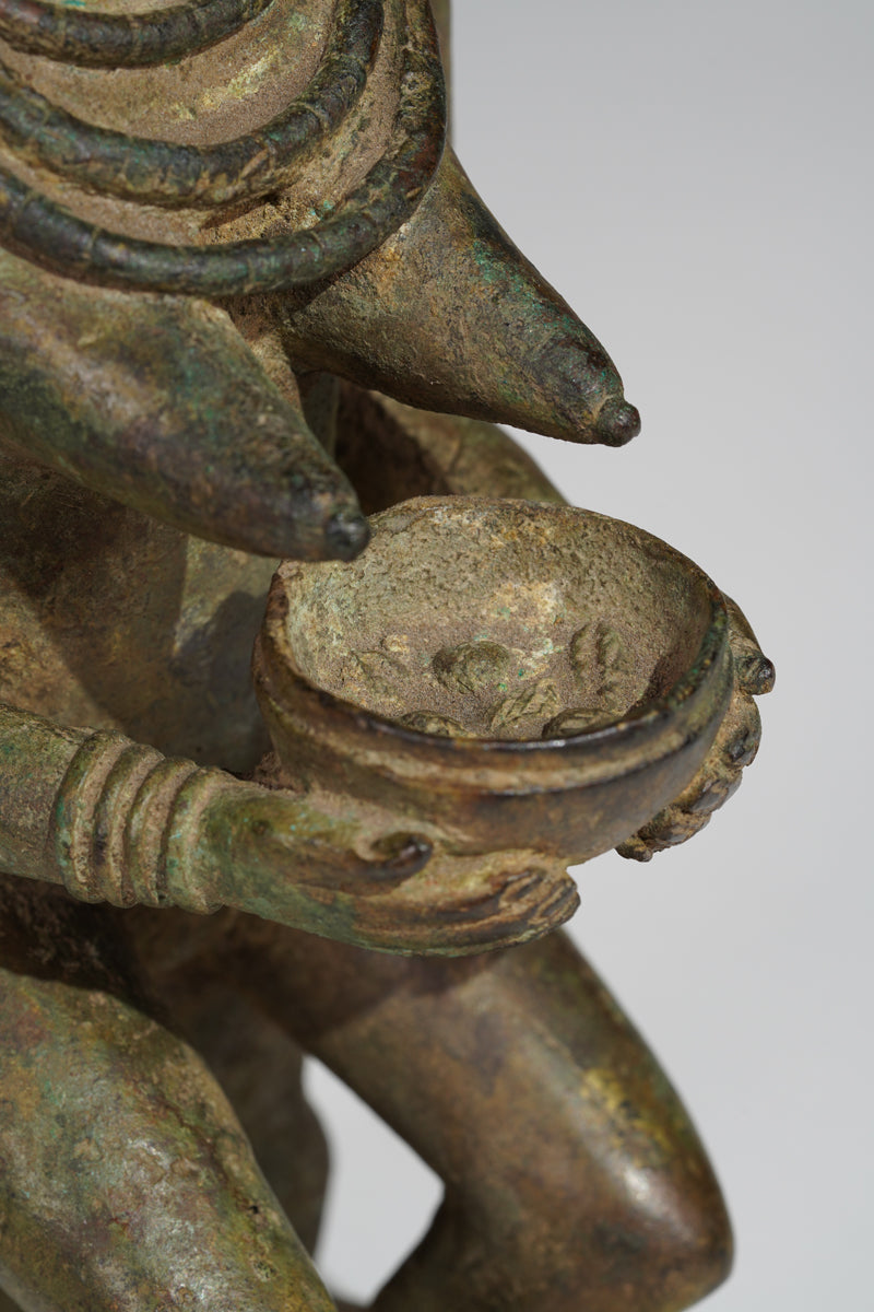 A fragmentary Afo bronze Maternity