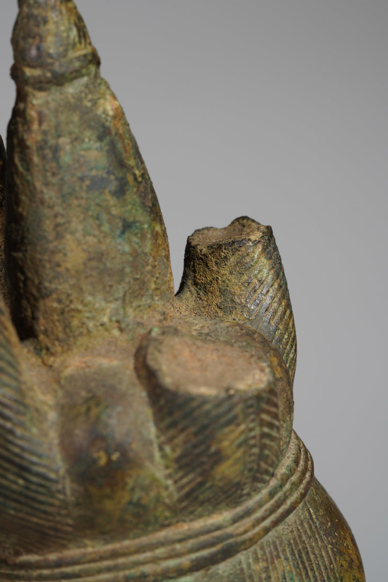 A fragmentary Afo bronze Maternity