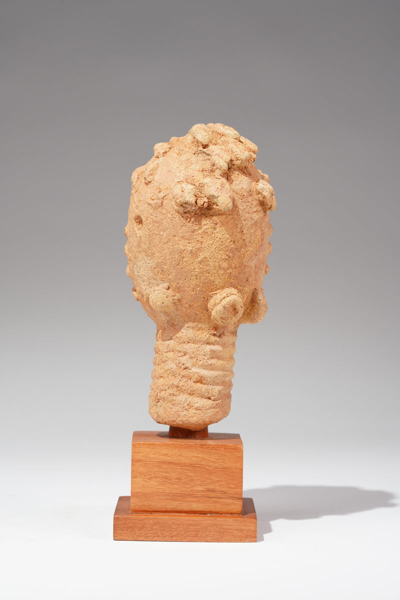 An Akan - Owin - terracotta head