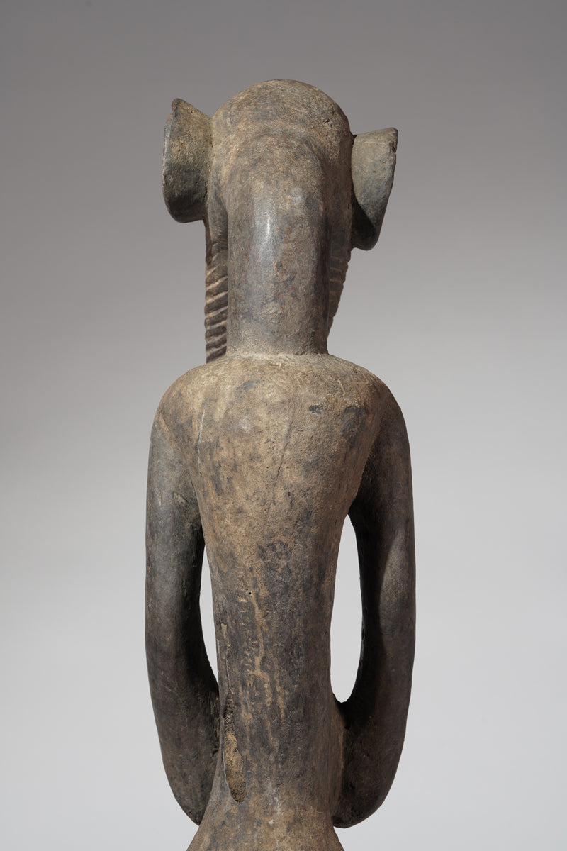 A Jukun statue
