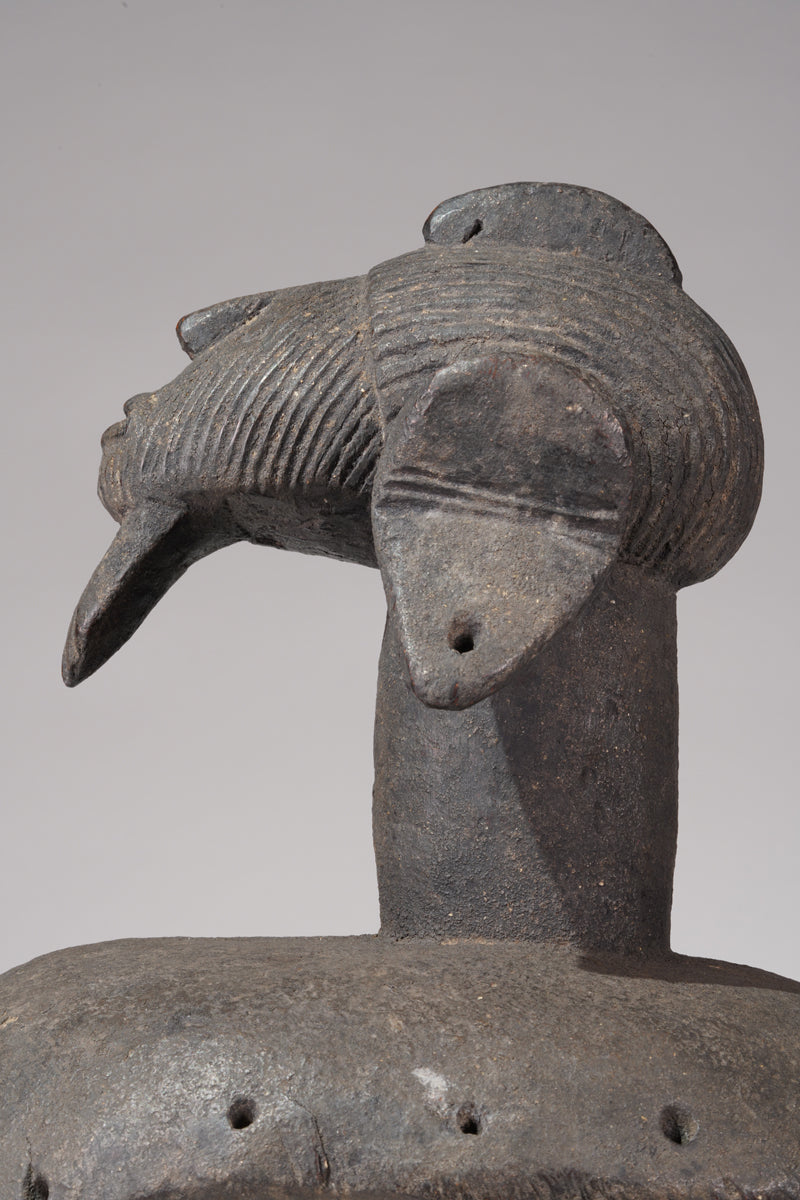 A Jukun shoulder mask