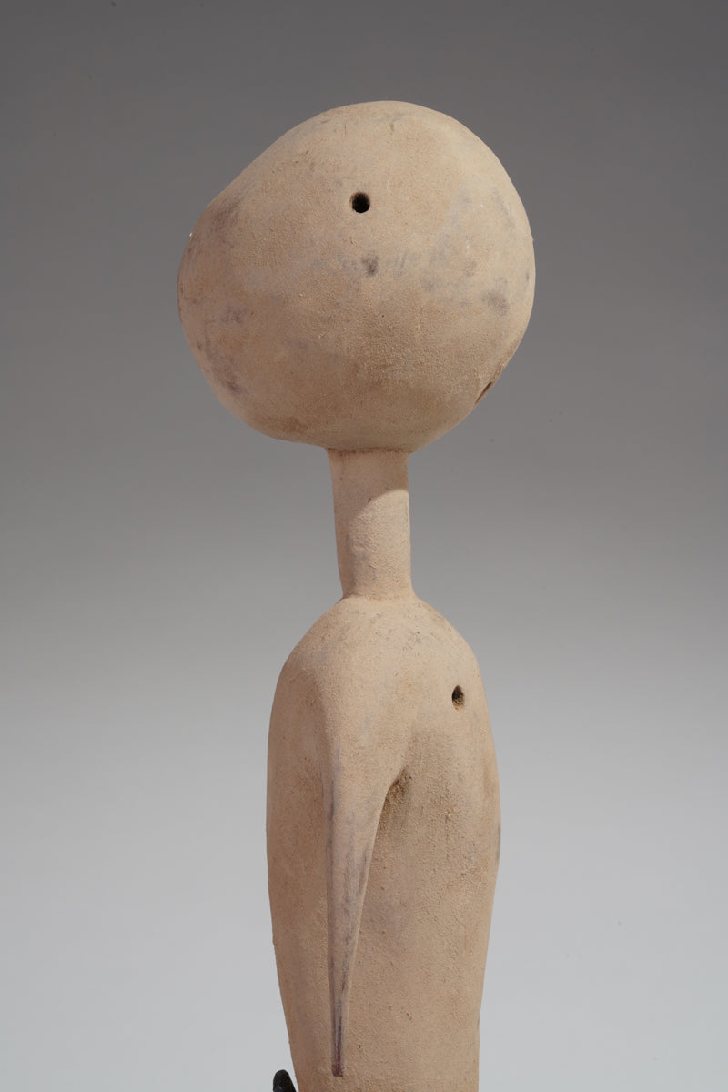 A Prampram sculptural couple