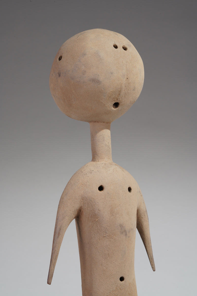 A Prampram sculptural couple