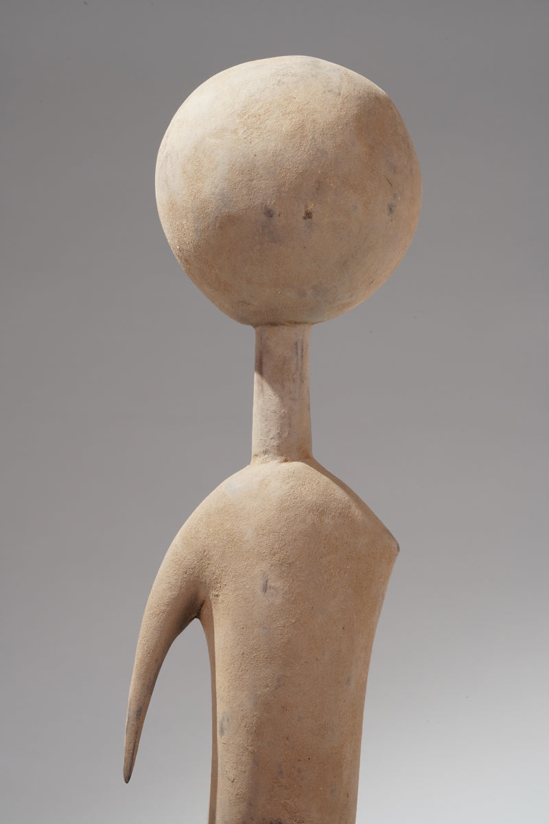 A Prampram sculptural couple