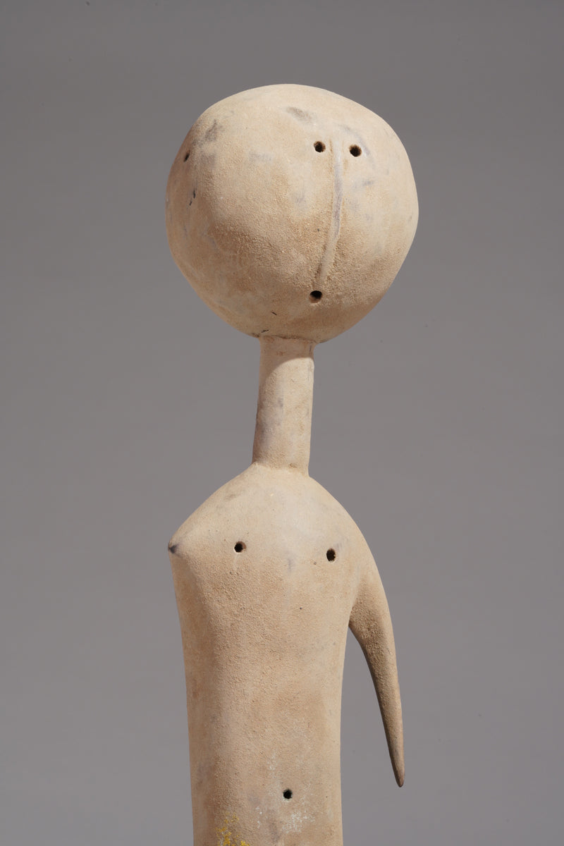 A Prampram sculptural couple