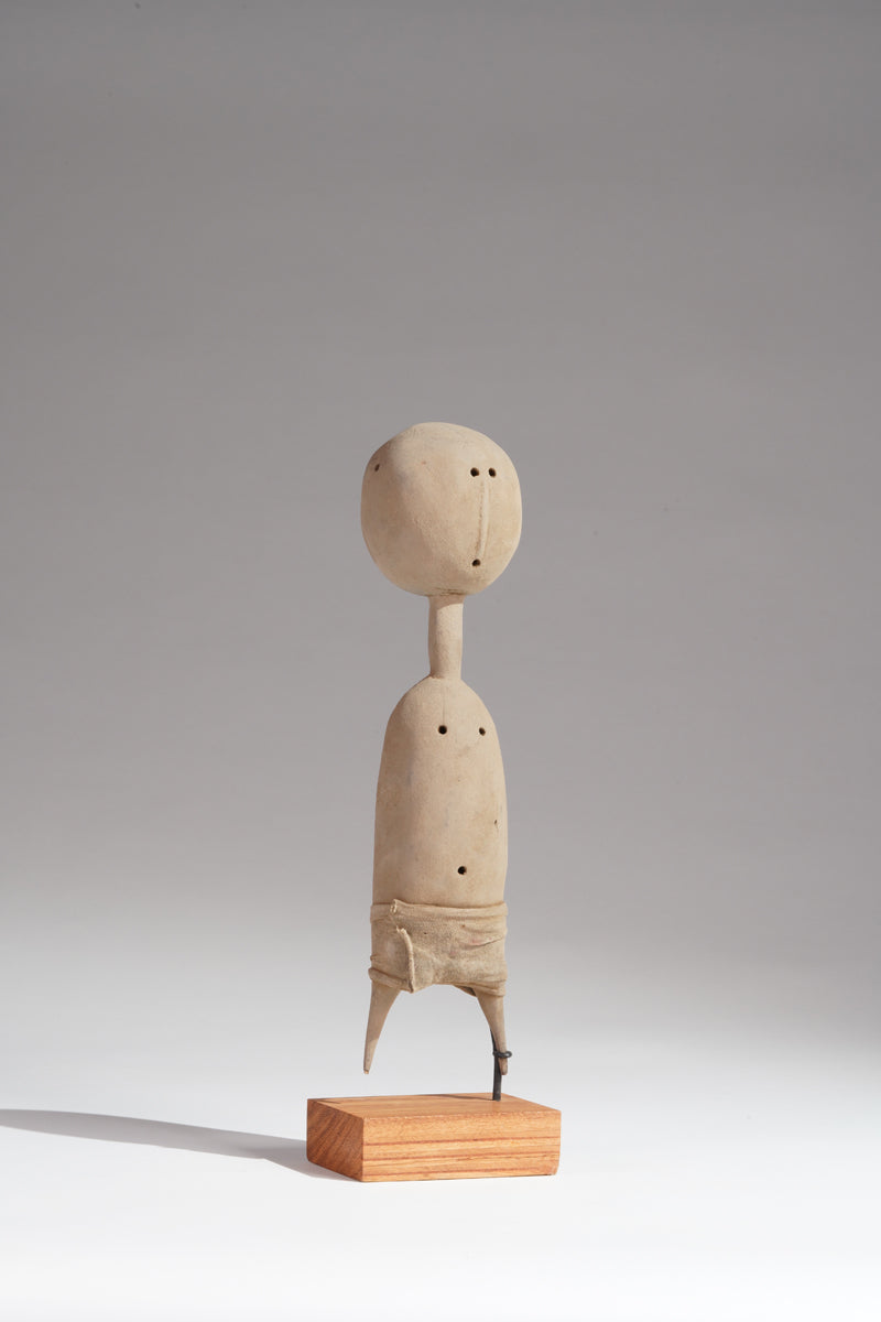 A Prampram sculptural couple