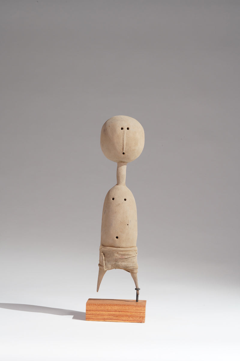 A Prampram sculptural couple