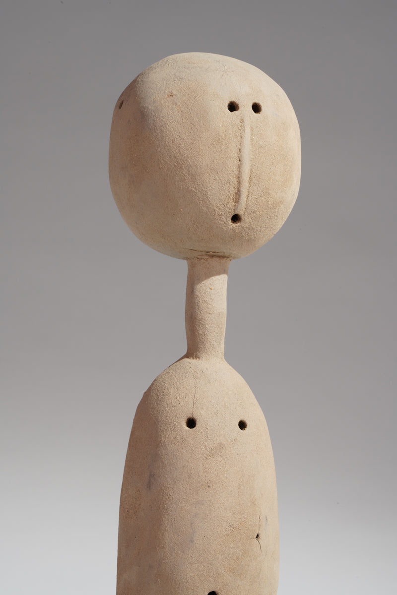 A Prampram sculptural couple