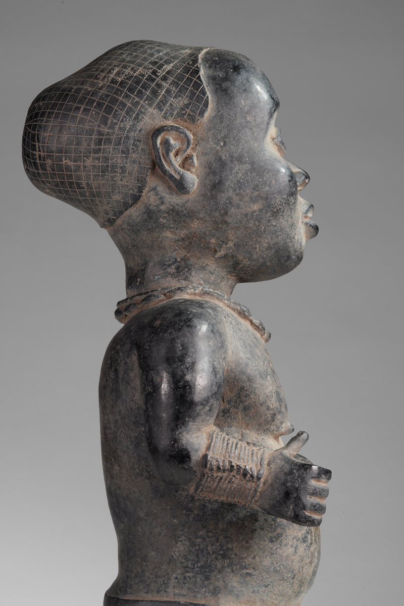 Two Esieku Figures