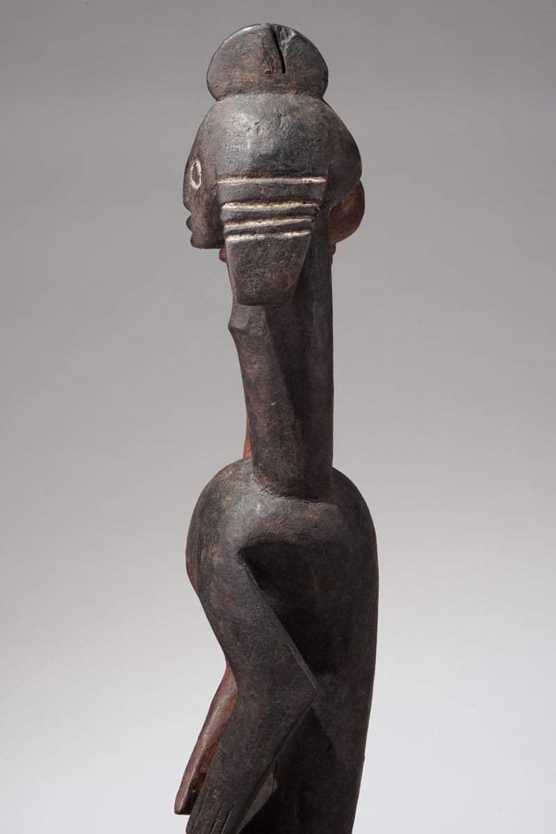 A double headed Mumuye sculpture