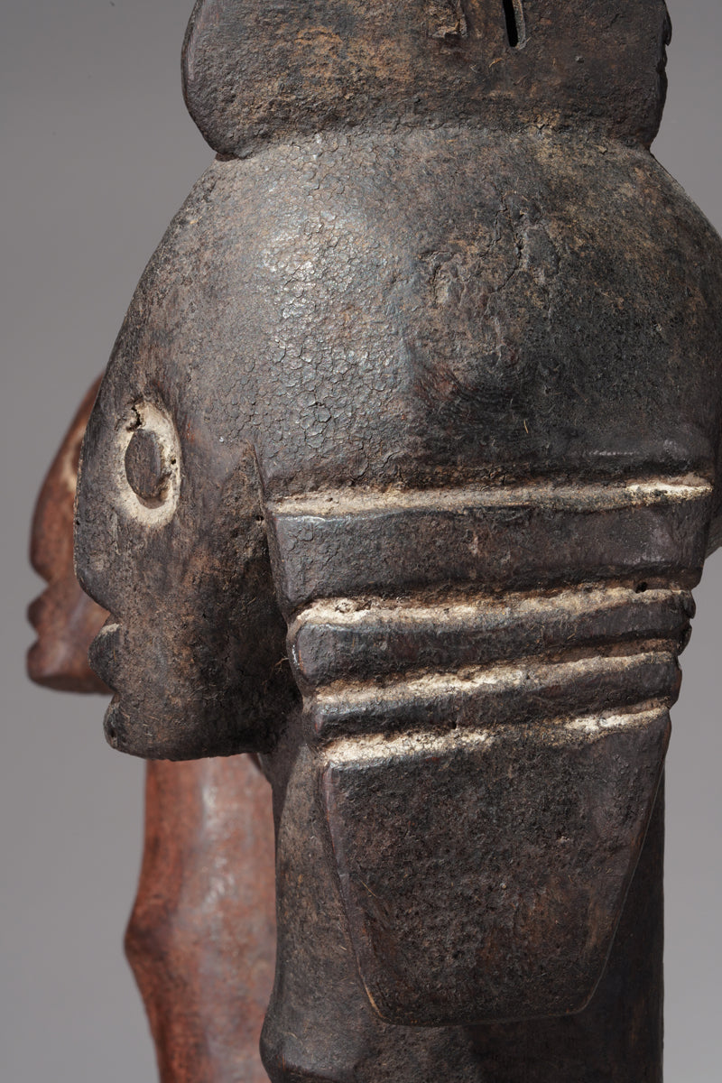 A double headed Mumuye sculpture