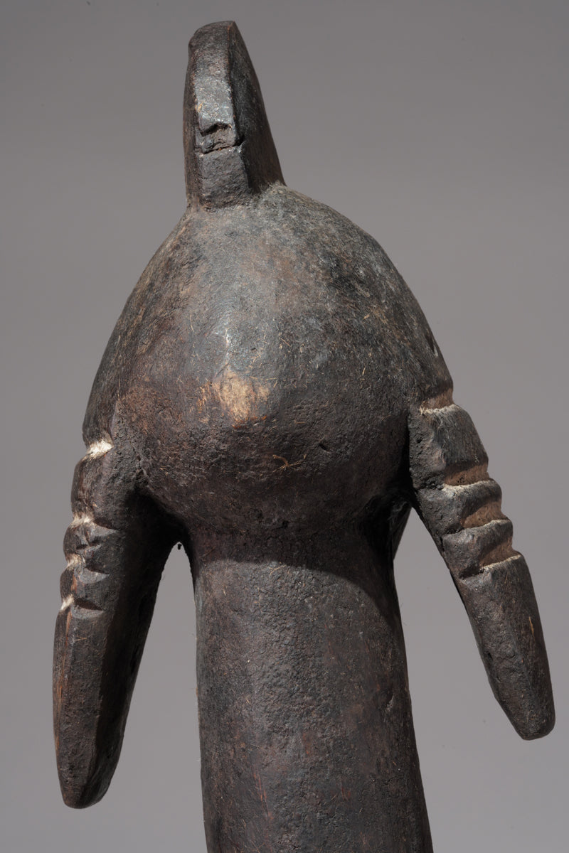 A double headed Mumuye sculpture