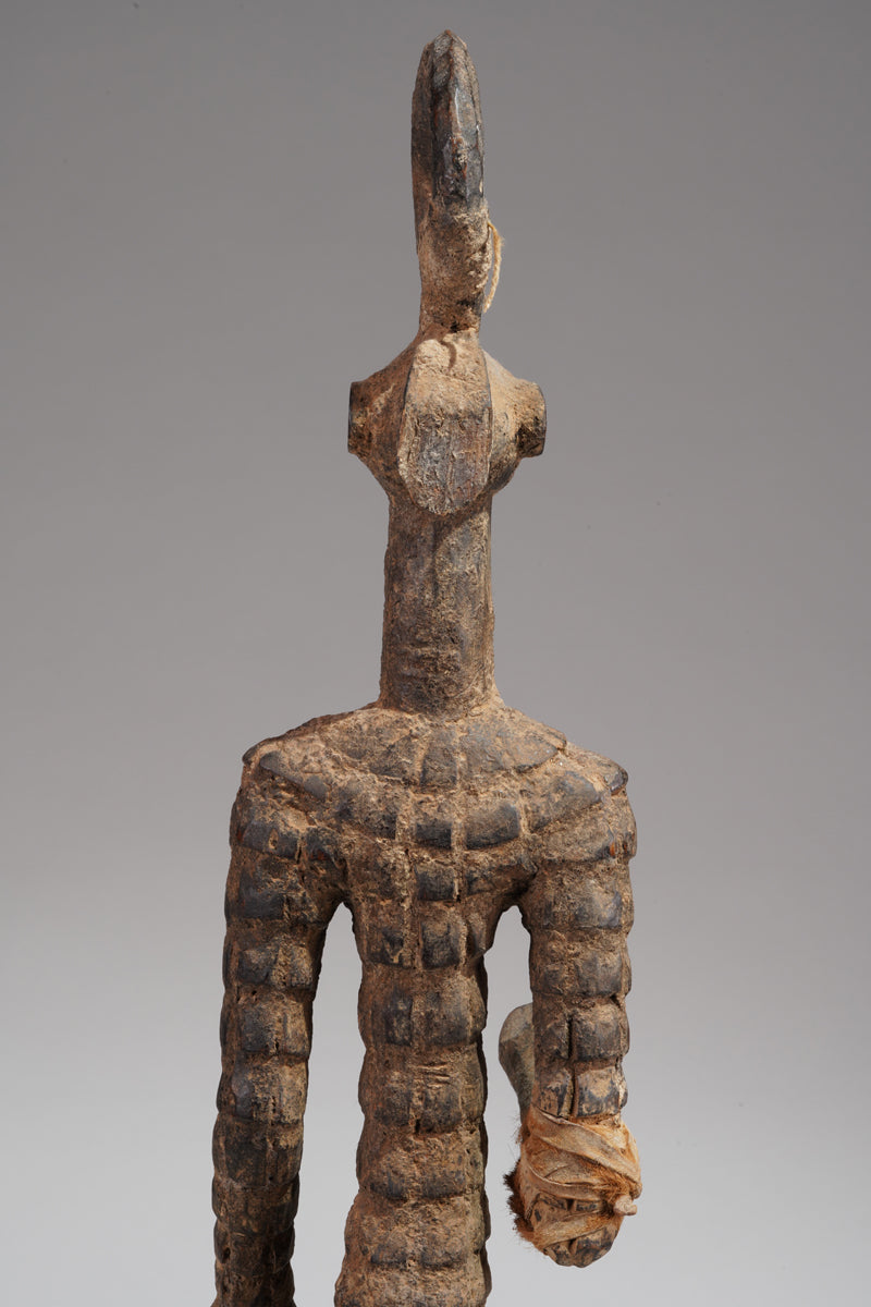 A sculpture of a Bobo dancer