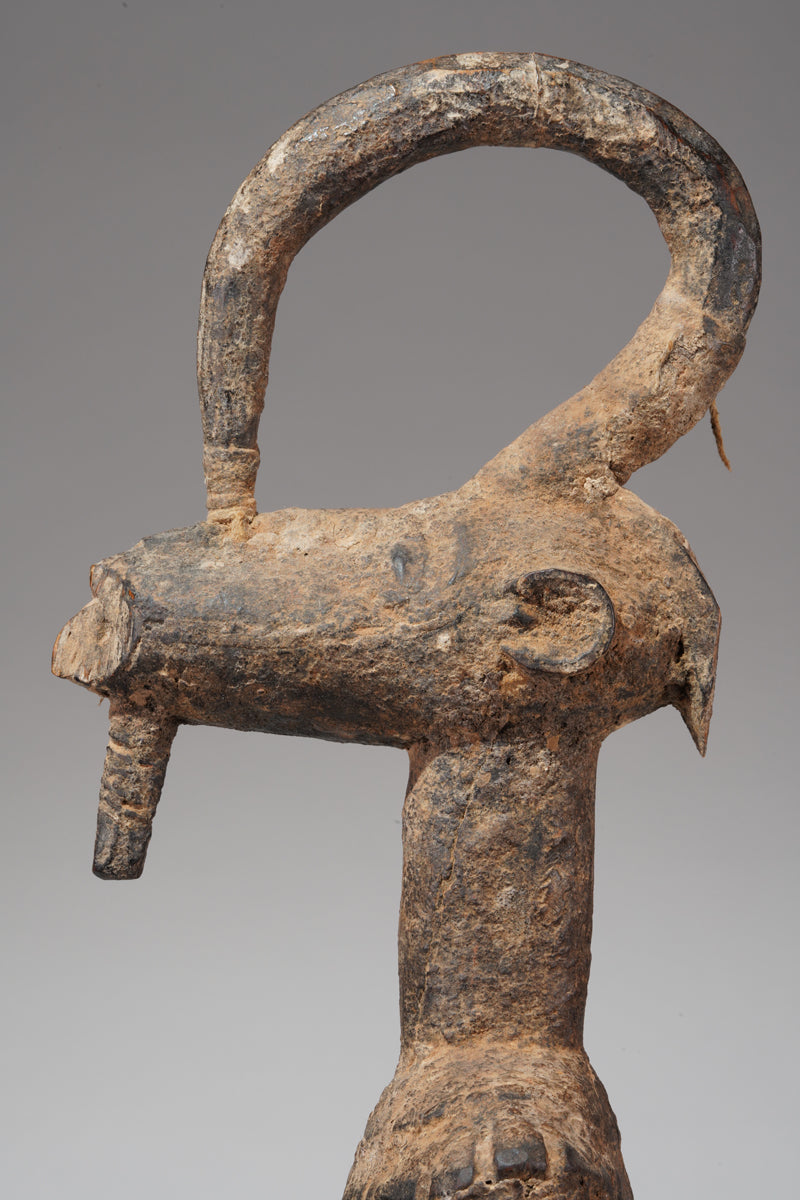 A sculpture of a Bobo dancer