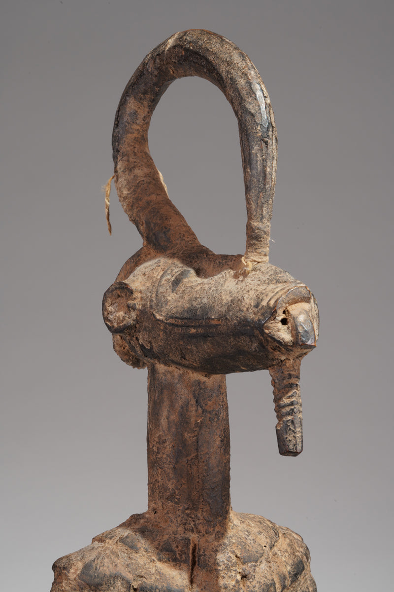 A sculpture of a Bobo dancer