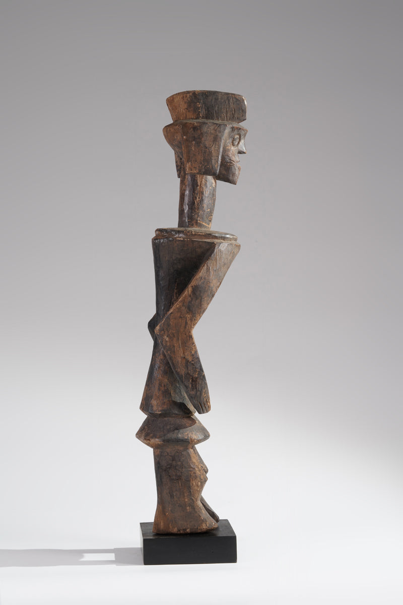 A Mumuye sculpture