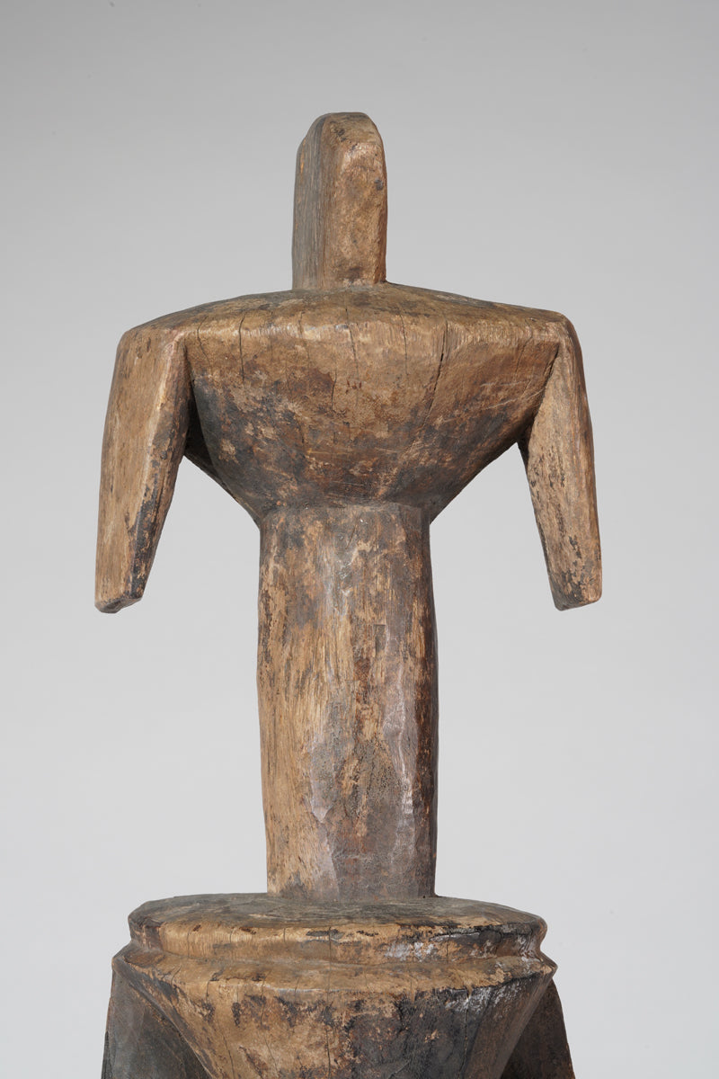 A Mumuye sculpture