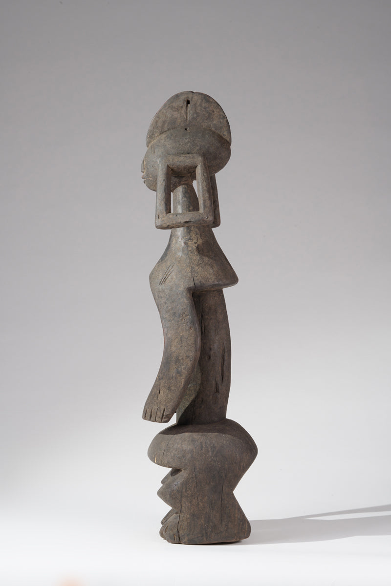 A Mumuye sculpture