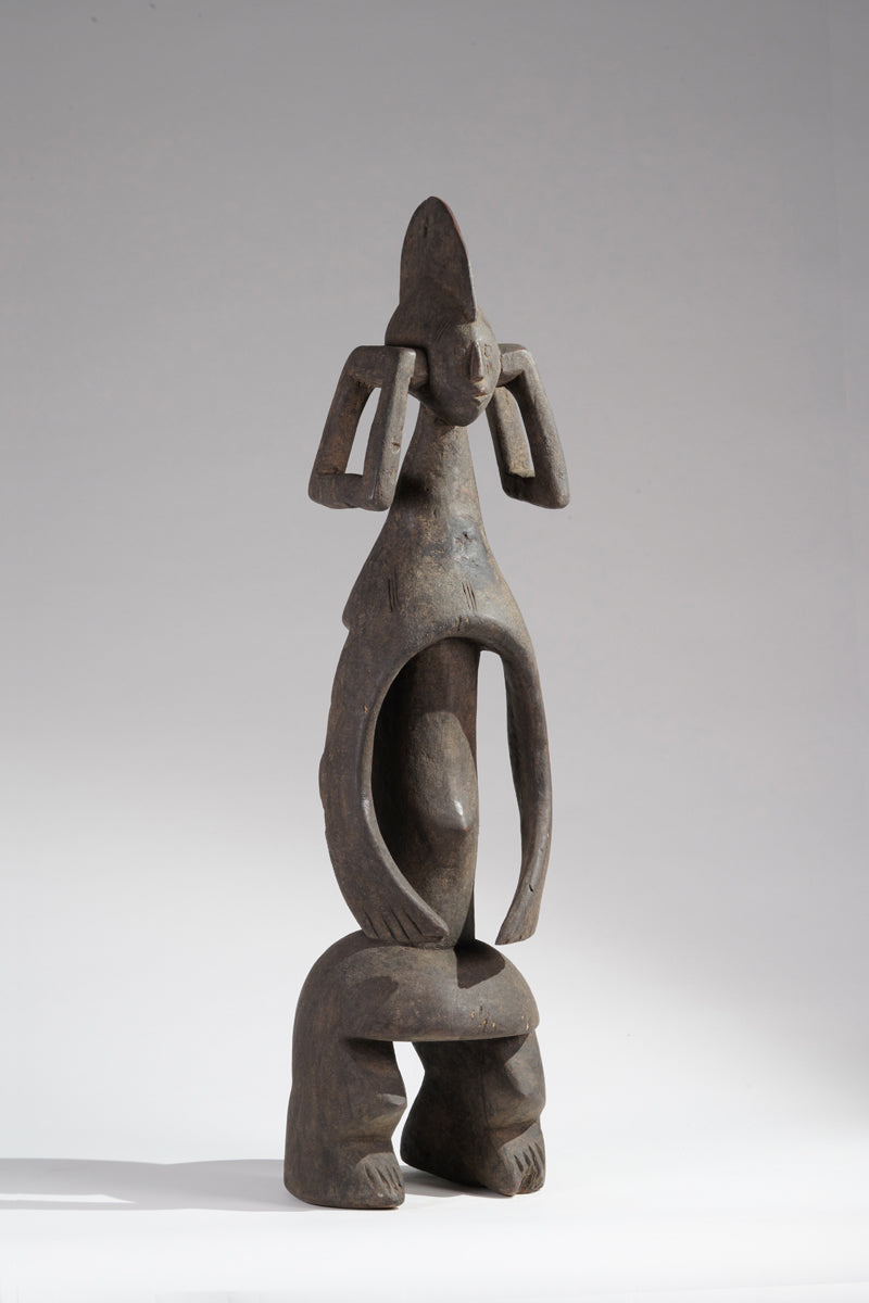 A Mumuye sculpture