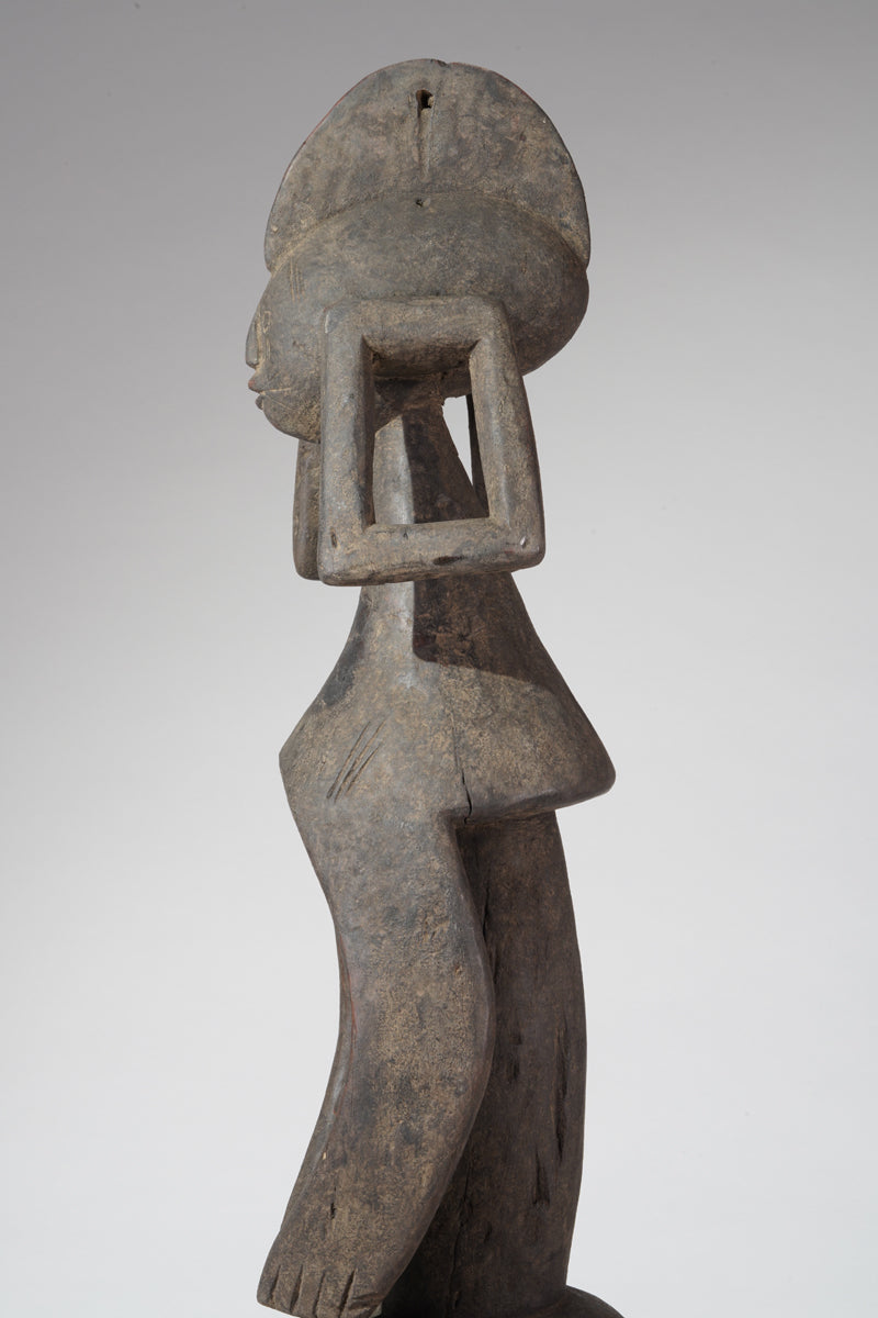 A Mumuye sculpture