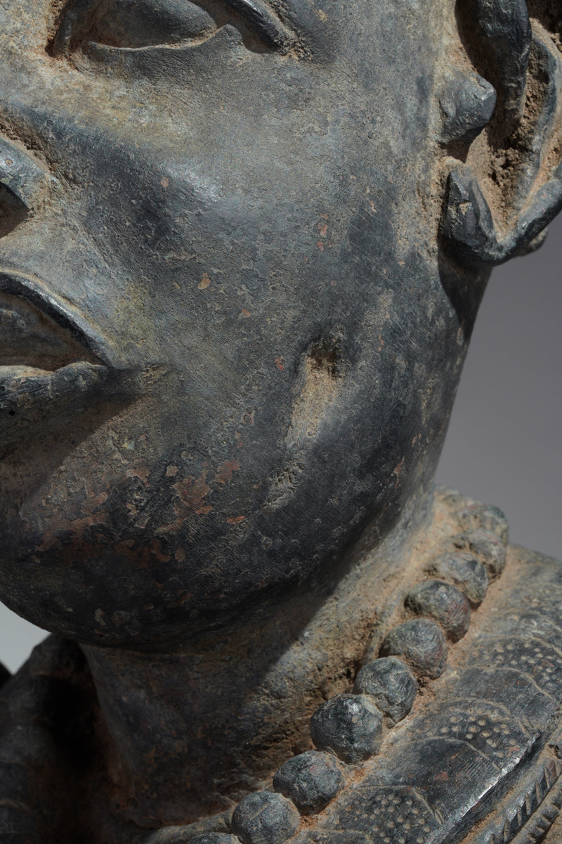 A bronze couple