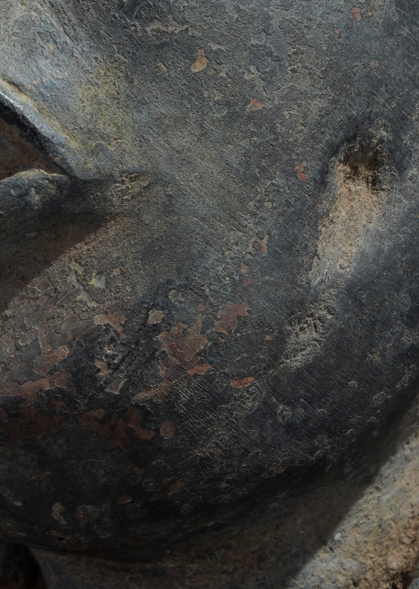 A bronze couple
