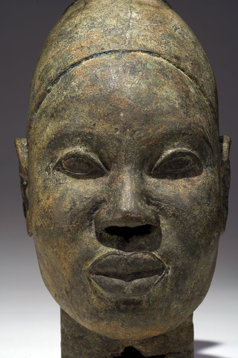 This finely cast bronze head