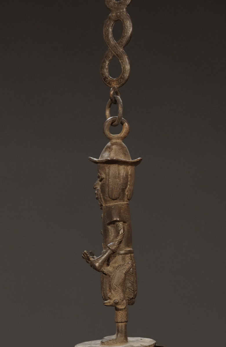 A Benin bronze oil lamp