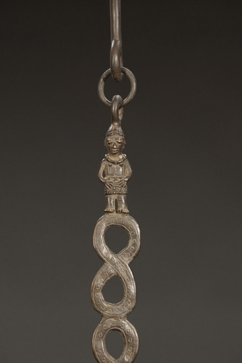 A Benin bronze oil lamp
