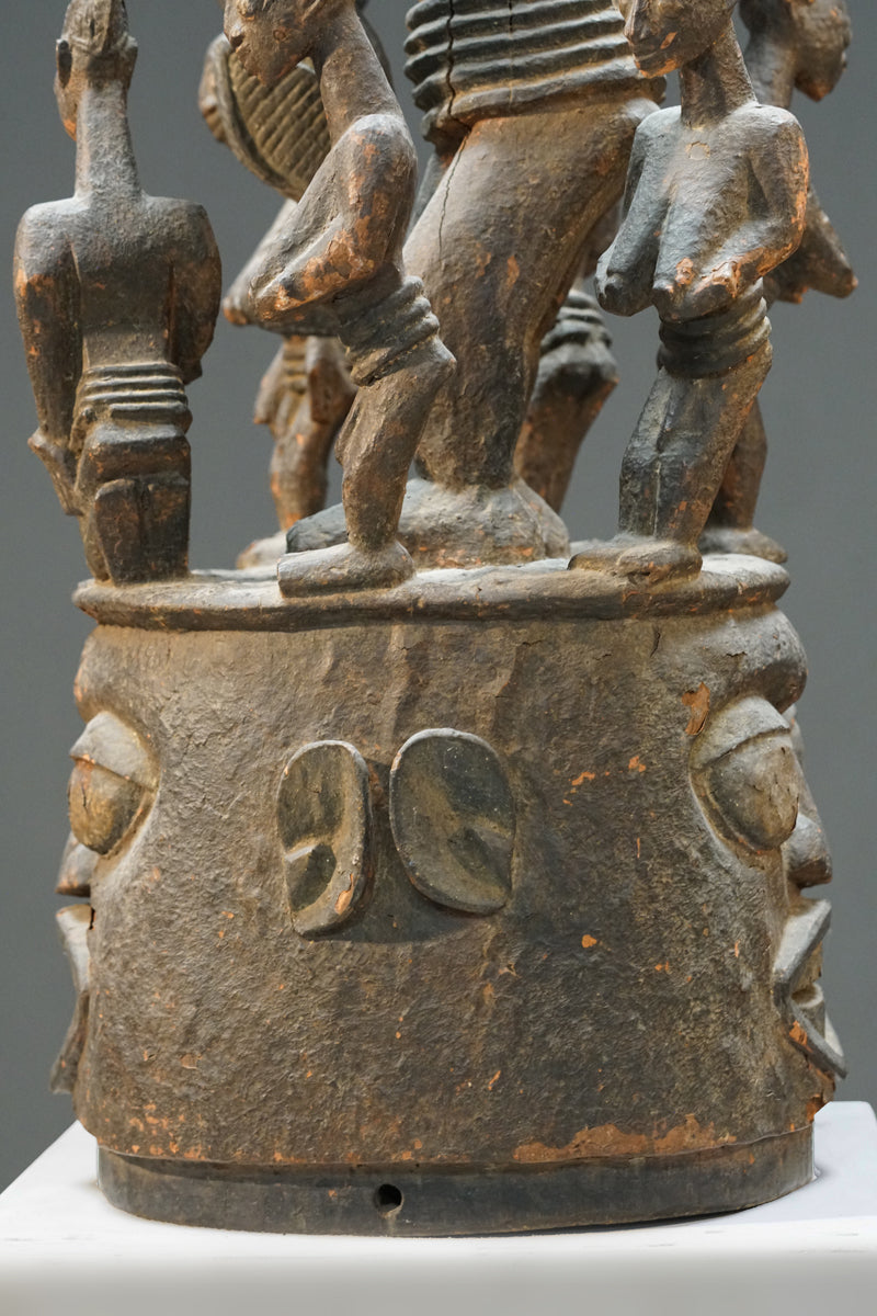 An Epa / Elefon mask of Olówè of Isè