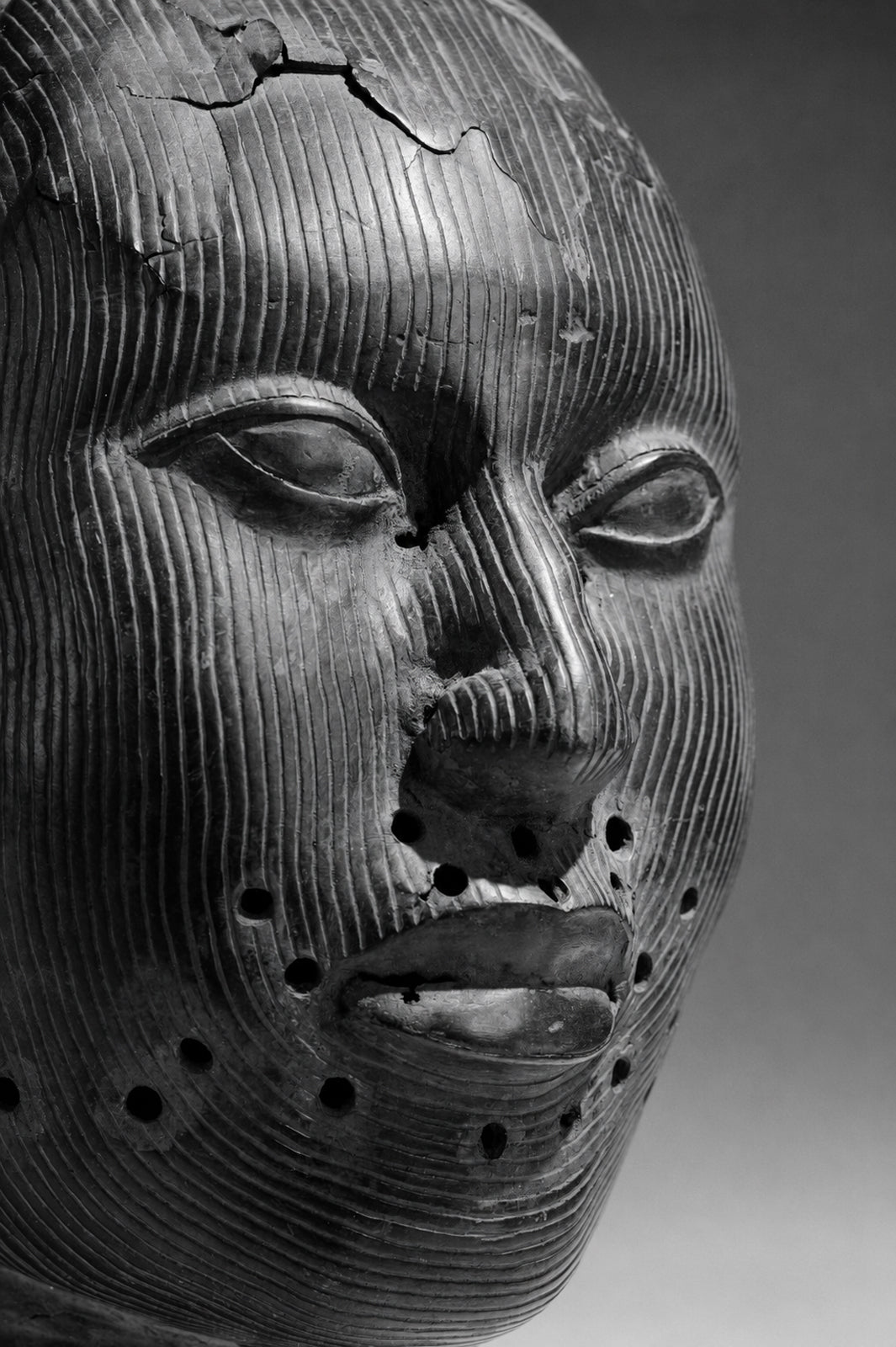 A Bronze head Oba