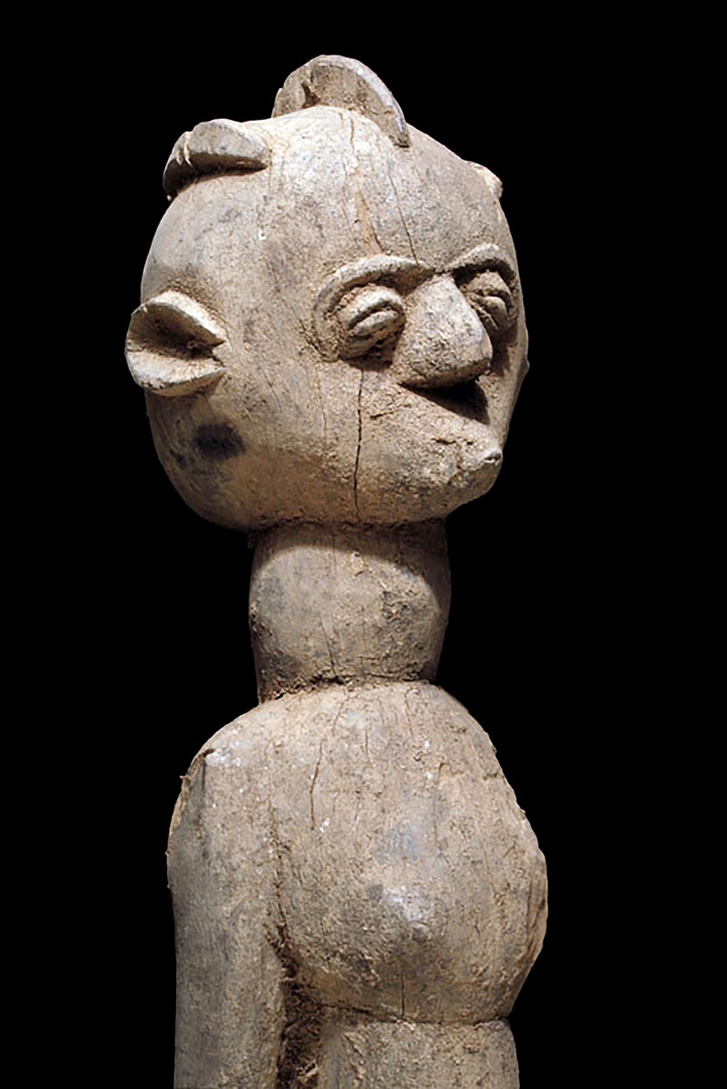 A fragmentary female Lobi