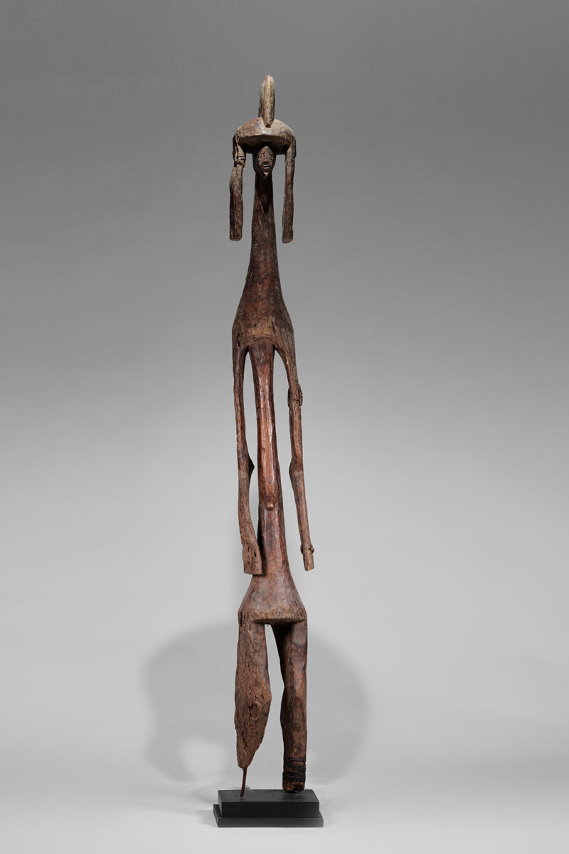 A very tall Mumuye sculpture