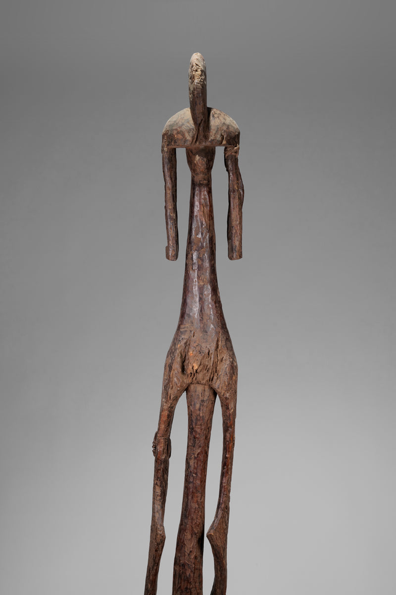 A very tall Mumuye sculpture