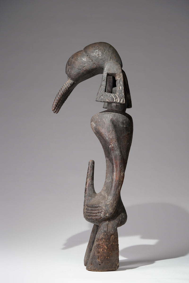 An outstanding Jukun sculpture