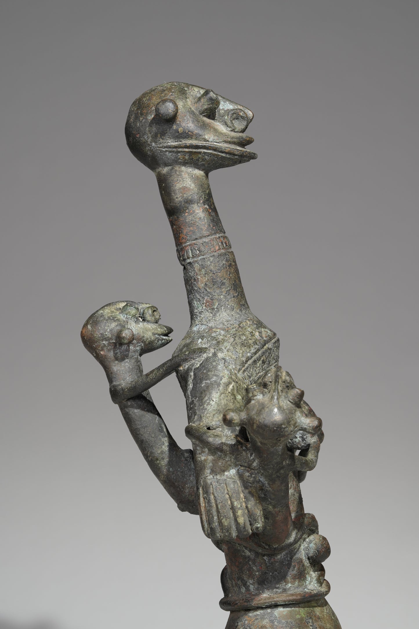 A female Tikar sculpture