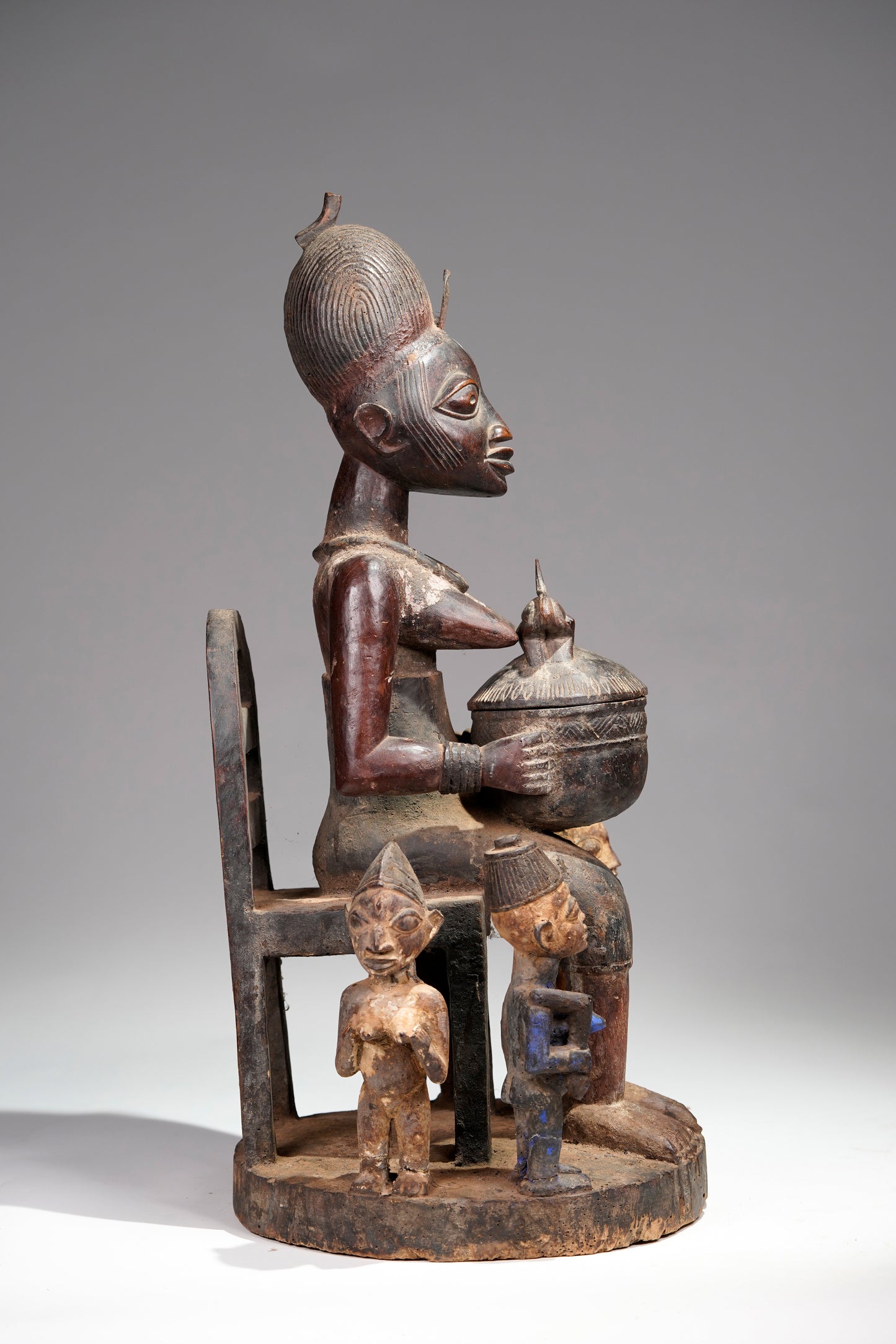 A Yoruba bowlkeeper