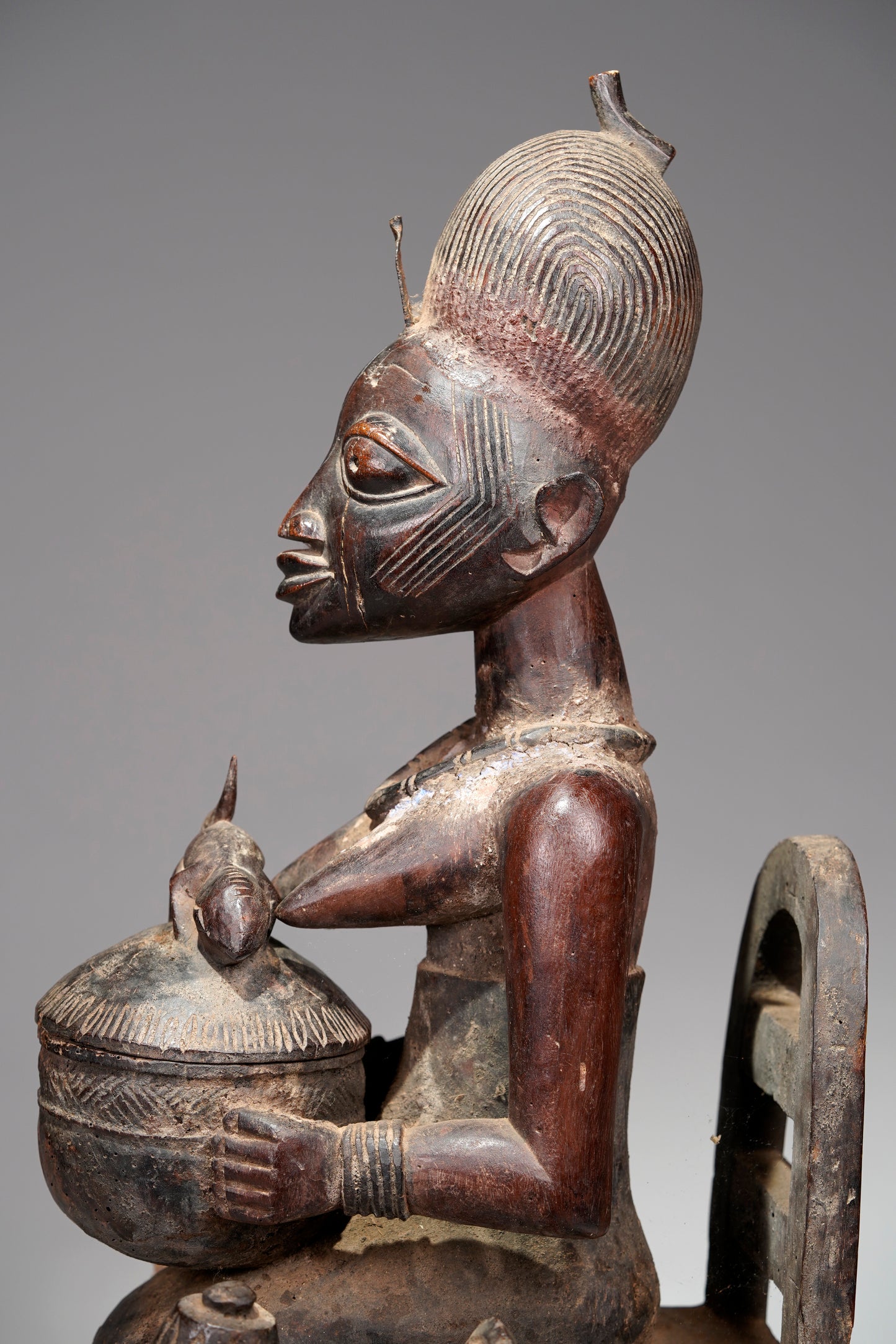 A Yoruba bowlkeeper