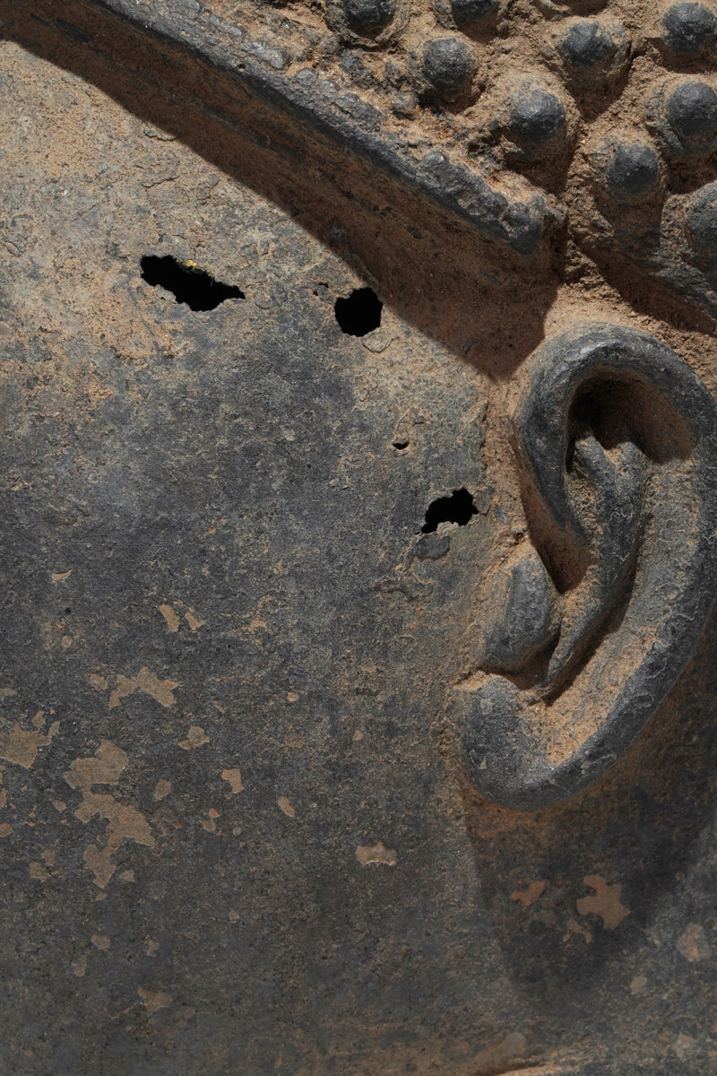 A crowned head of Lajuwa in the Ife style