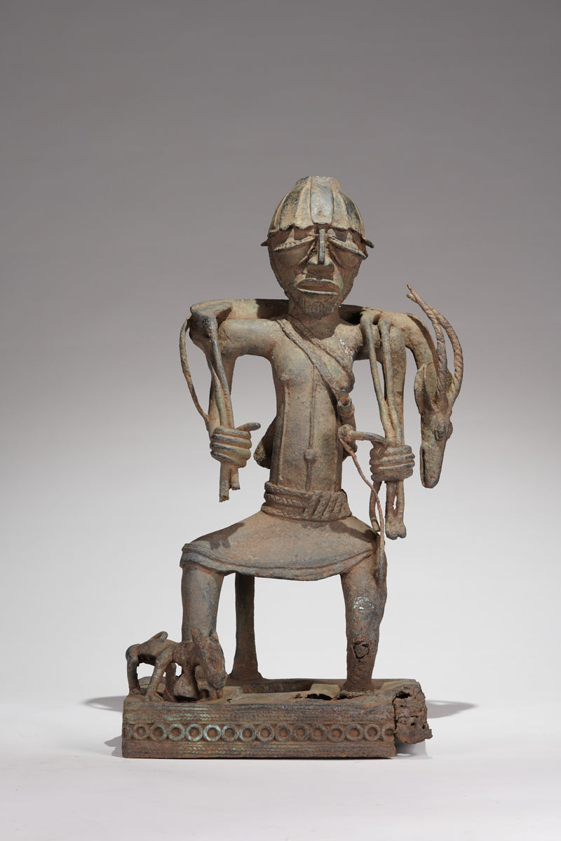 A Benin hunter